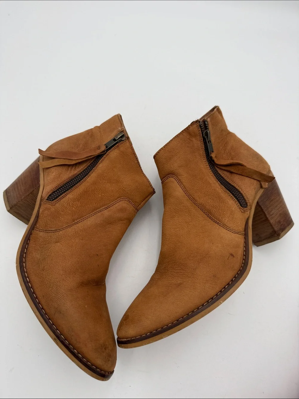 American eagle outfitters Tan Suede Ankle Boots  women 9 leather festival casual